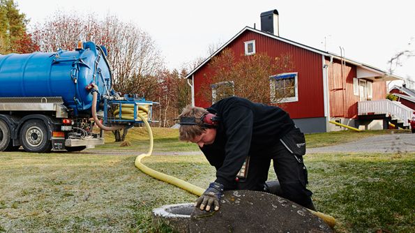 Väl fungerande enskilda avlopp är en viktig miljöfråga. Foto: Maria Fäldt