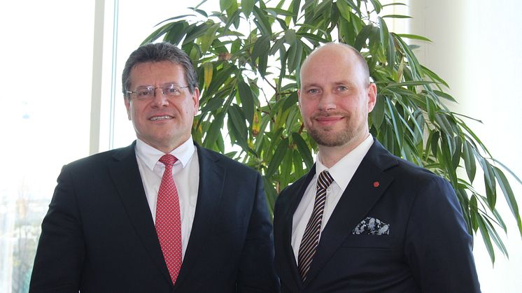 Vice-ordförande i EU-kommissionen, Maroš Šefčovič och Hans Lindberg (s), kommunstyrelsens ordförande.