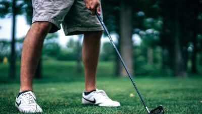 Golftøj og Golfbolde, hvad skal man vælge og hvorfor?