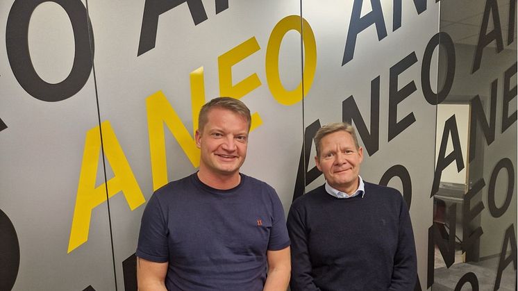 Aneo Retail is expanding into a new market. Technical advisor Mads Jensen (left) and Sales manager Michael Kønig (right) are leading the electrification efforts in the grocery retail sector in Denmark from Aneos office in Aarhus.