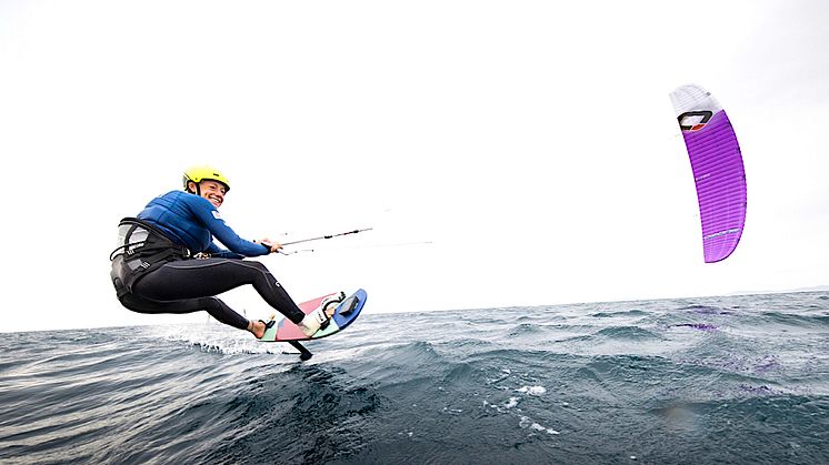 Thirsty for new successes on the water, British Formula Kite Olympic hopeful Ellie Aldridge signs as Bluewater Brand Ambassador (Photo Credit: Mark Lloyd)