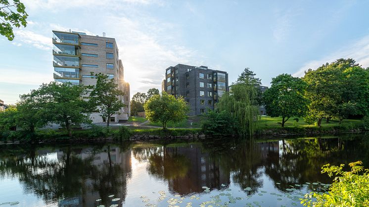 HSB brf Åkanten ligger vackert belägen vid Rönne Å i Ängelholm.