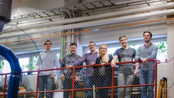 Physics students at Umeå University in a race to the Moon