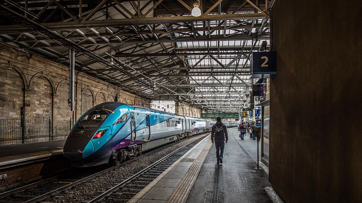 Hitachi Rail and Angel Trains to create intercity battery hybrid train on TransPennine Express