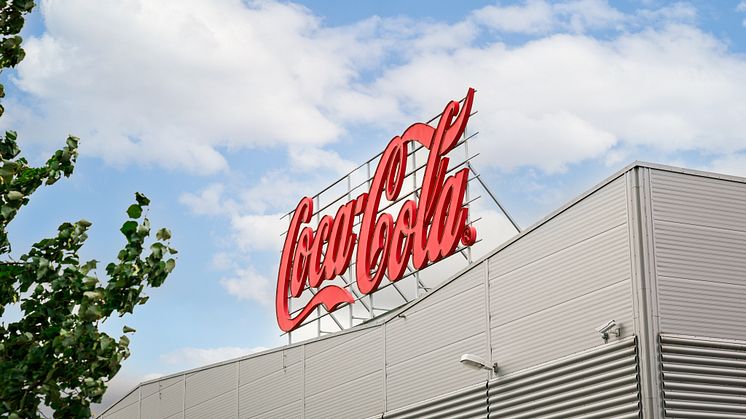 Coca-Cola i Sveriges produktionsanläggning i Jordbro är nu klimatneutral