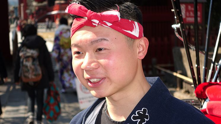 Hou Chunyang of Ebisuya (a rickshaw company) originally from Taiwan, shared his passion for providing a great rickshaw tour to visitors to Asakusa