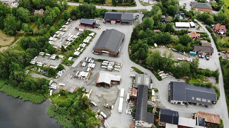 Vy över Bergshamra Byggmarknad.