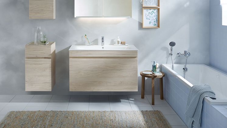 FLEKSIBELT: Geberit Renova Plans baderomsserie har toaletter, servanter og møbler i et klassisk design. Muligheten til å velge forskjellige størrelser, gjør at det kan være løsninger for både små, mellomstore og store bad.