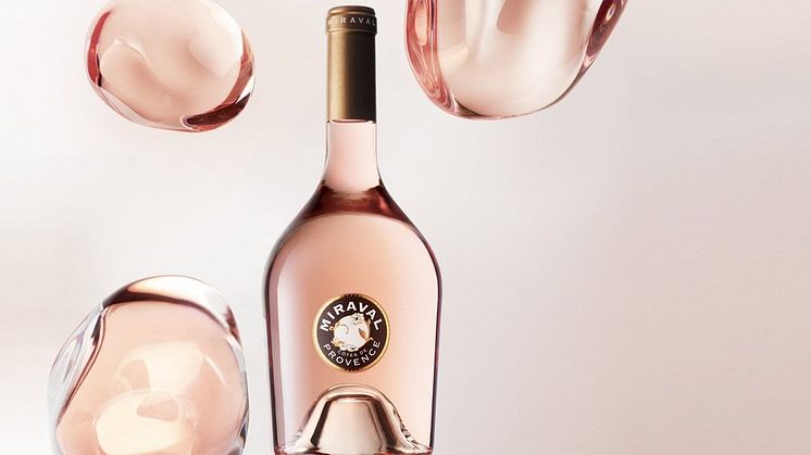 Brad Pitt och Angelina Jolies Miraval Rosé lanseras återigen på Systembolaget