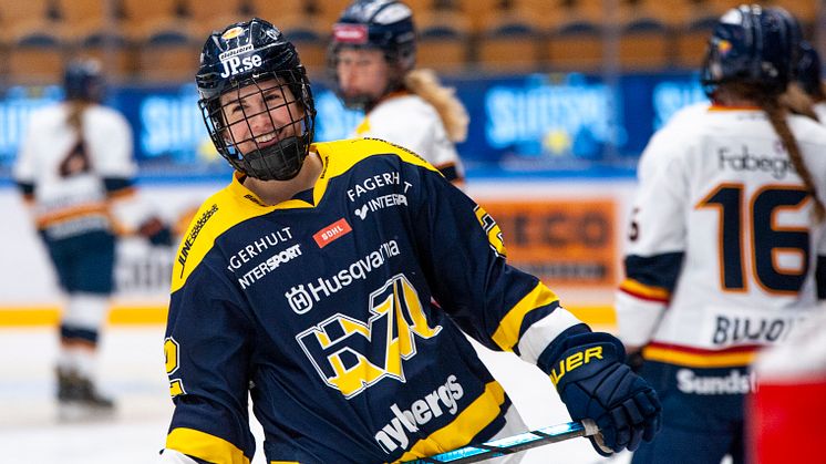 När det viktigaste behöver komma fram  – DHL fortsätter som huvudsponsor av den svenska damhockeyligan
