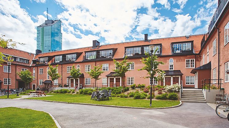 Nu renoveras 98 lägenheter i kulturkvarteret Josef i Västerås