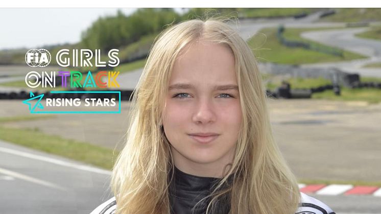 Bild lånad av Milla Sjöstrand Racings facebook-sida. "My new FIA #Girlsontrack ... profile photo.
