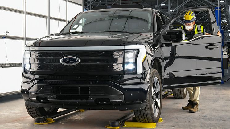 Ford planlegger å nesten doble produksjonen av F-150 Lightning etter svært stor etterspørsel