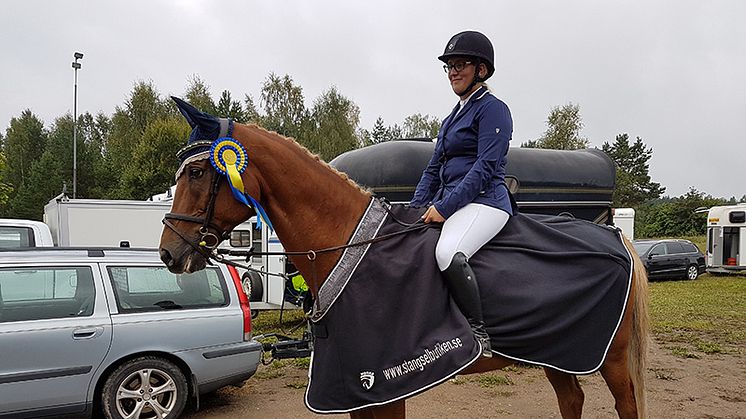 Stolt sponsor av Edsbro ryttarförening