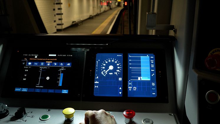 Train driver's view of digital signalling
