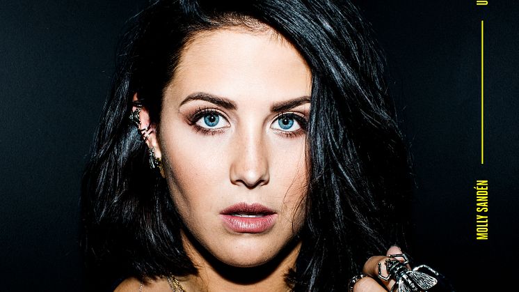 ​Molly Sandén släpper idag andra singeln ”Utan dig” från kommande album som har release våren 2018