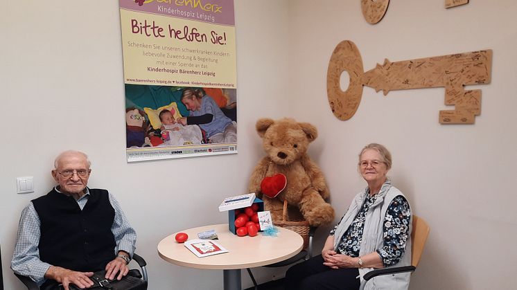 Spendenübergabe im Kinderhospiz Bärenherz