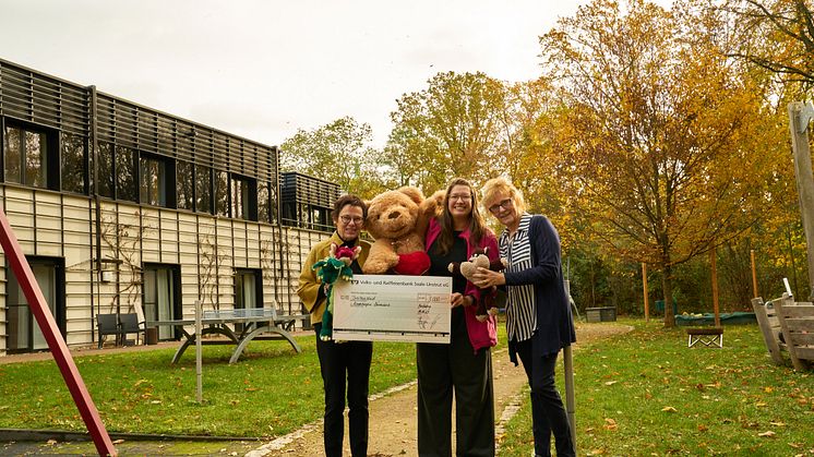 Beate Lyga, Ulrike Herkner (Bärenherz) und Ramona Hofmann