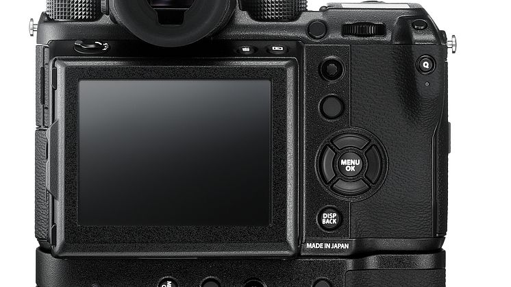 GFX 50S back with EVF and VG-GFX1