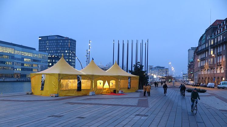 Frivilligpastorernas Humanitära utställning finns på Posthusplatsen i Malmö fram till den 24 februari.