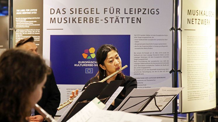 Studenten der Hochschule für Musik und Theater bei der Eröffnung der Ausstellung "Europäische Notenspur"