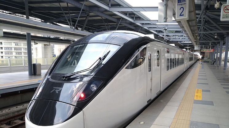 交通部台湾鉄路管理局向け都市間特急車両 EMU3000