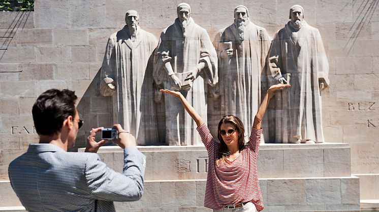 Das 1917 erstellte Reformationsdenkmal in Genf erinnert an die Protagonisten der Genfer Reformation: Jean Calvin, Theodore de Beze, John Knox und Guillaume Farel. Copyright by: Switzerland Tourism – By-Line: swiss-image.ch/Gian Marco Castelberg & Mau