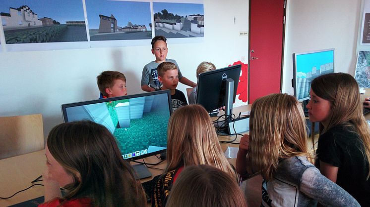 Minecraft-tävling engagerar unga i Tomelilla: Så kan staden bli rikare på upplevelser!