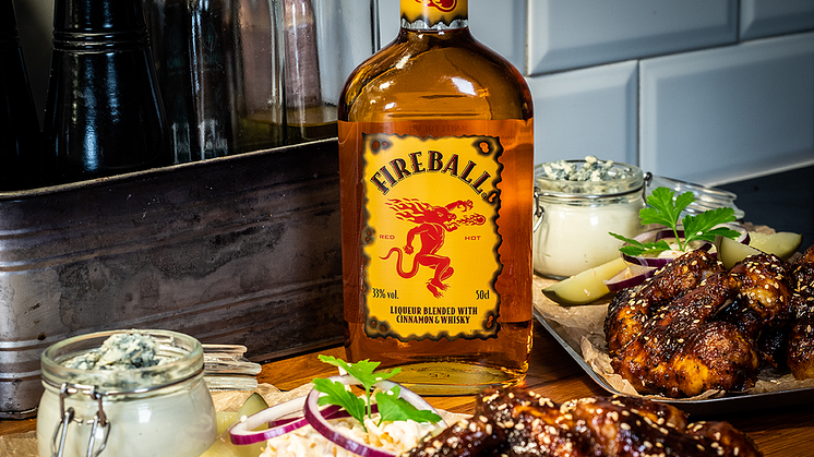 Fireball laddar för Super Bowl med recept från svenska matkreatörer