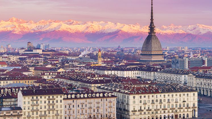 Skiing and the Italian cuisine attract many travellers to Turin from Stockholm Arlanda. Photo: Shutterstock