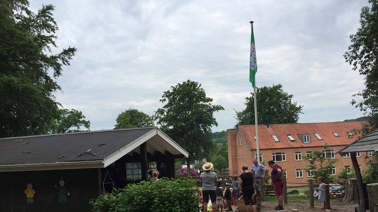 Det er tredje gang at Skovbørnehaven får det grønne flag. 