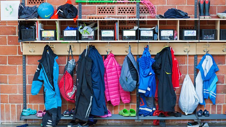 Både skolkuratorer och barn poängterar att skolan är en passande miljö för samtal. Detta minskar stigmat kring att be om hjälp och gör det enklare för barn att aktivt söka stöd.