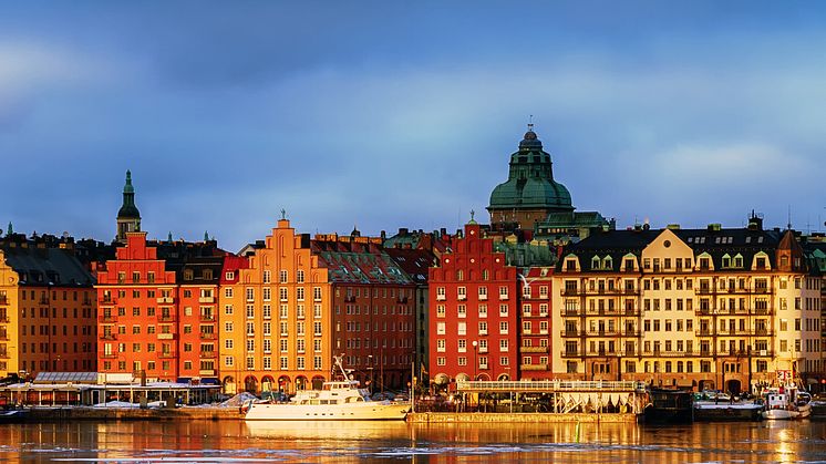 Den glödheta Stockholmsmarknaden erbjuds en unik mäklartjänst.