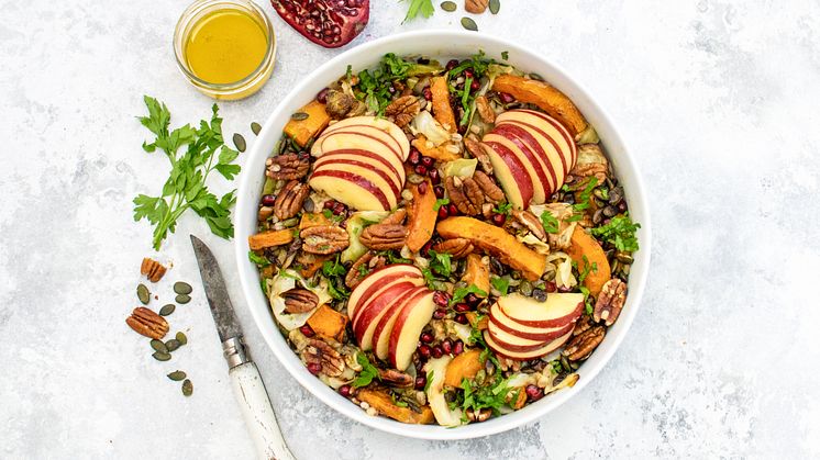 Roasted Butternut Squash  Salad -  Less Meat More Plants © Annabelle Randles