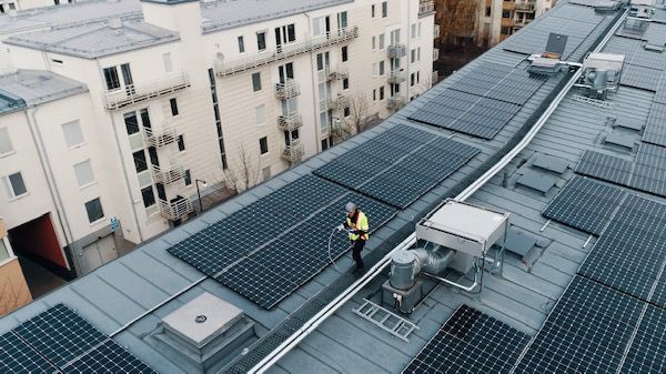 Brf Sjöstaden 1 väljer lokal förnybar energi istället för fjärrvärme & fjärrkyla