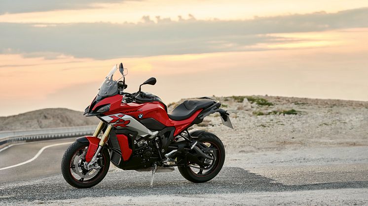 BMW S 1000 XR – keveyttä, nopeutta ja monipuolisuutta