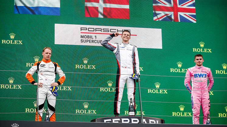 Dansk triumf i Østrig: Bastian Buus vinder Porsche Supercup-løb