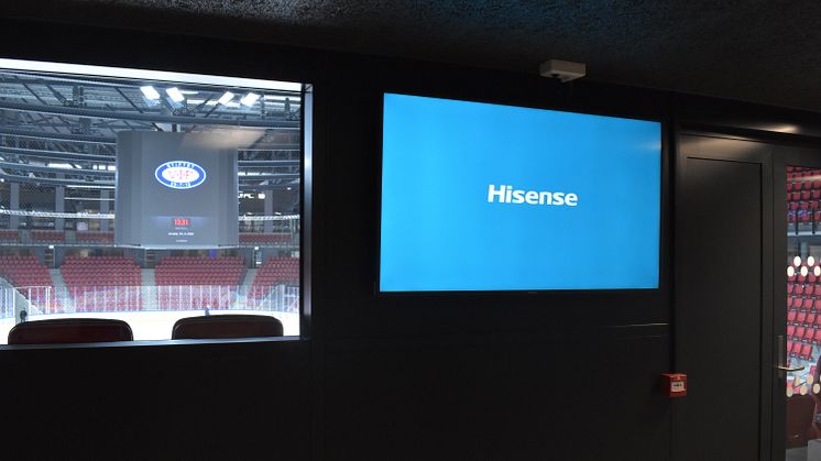 Strömberg & Sandell har installert 100 Hisense skjermer i Nye Jordal Amfi