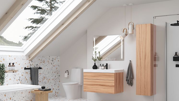 Kylpyhuoneen rauhoittavaa tunnelmaa lisäävät luonnonmukaiset värit ja materiaalit sekä hemmottelevat tuotteet, kuten amme ja sadesuihku.