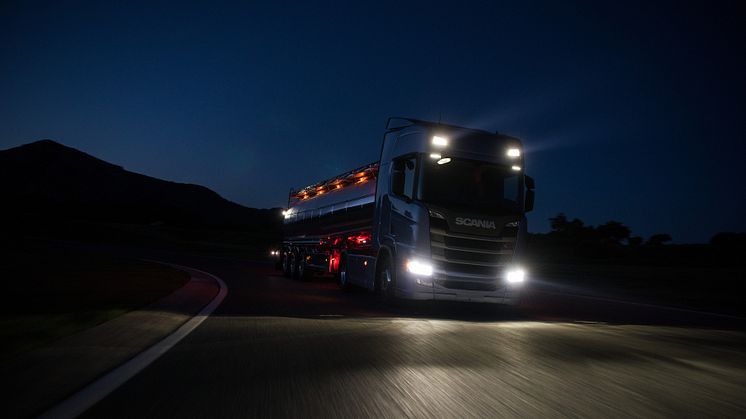 Scania bietet ein neues Alarmsystem gegen Kraftstoffdiebstahl an. Voraussetzung dafür ist die Nutzung von Scania Telematik mit dem Scania Control Paket.