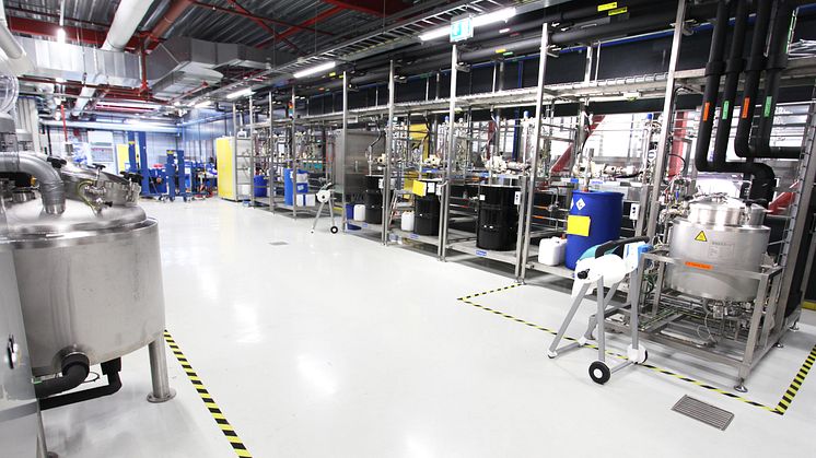 Canon har åpnet et nytt toppmoderne produksjonsanlegg for vannbasert polymerblekk i Venlo i Nederland. Anlegget er utrustet med det siste innen utstyr til blekkproduksjon.