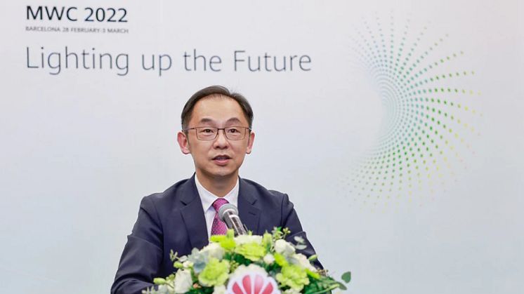 Ryan Ding under sitt anförande på Huawei Day0 Forum