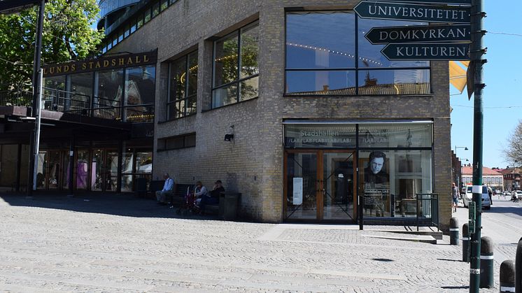 Stadshallen i Lund. Den blivande restaurangen får ingång "på hörnan" i Turistbyråns gamla lokaler.