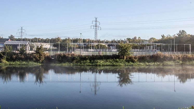 Källby avloppsreningsverk med tillhörande damm