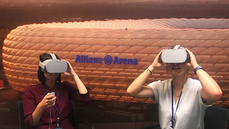 Allianz employees taking part in a virtual reality holiday 