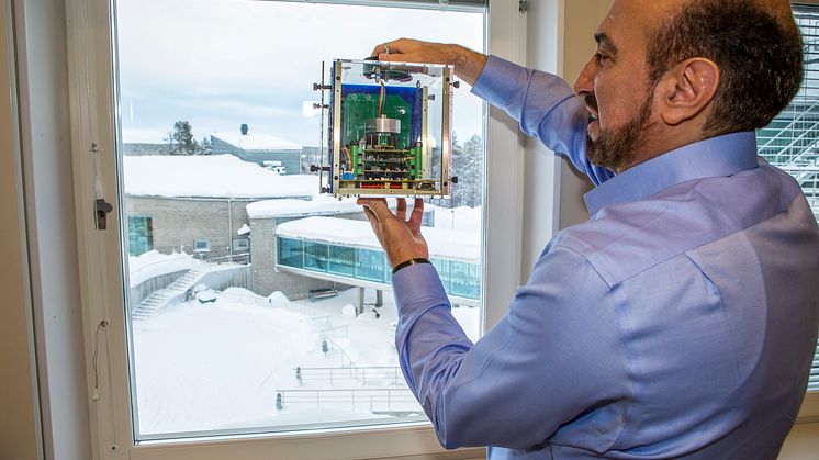 Reza Emami, professor i rymdtekniska system vid Luleå tekniska universitet. Foto: Tor Lundberg Tuorda