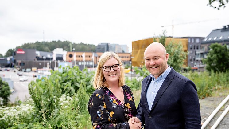 Katja Brandt Persson, Rektor Fenestra Nya Hovås och Jonatan Larsson, projektchef Next Step