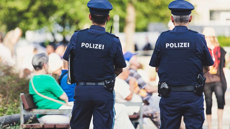 Ab 1. April neue Leistungserweiterung im Unfallschutz der PVAG:   die psychologische Soforthilfe nach einem „Post-Shooting-Trauma“ aufgrund dienstlichem Schusswaffengebrauch mit Personenschaden. Foto: Markus Spiske/unsplash.com