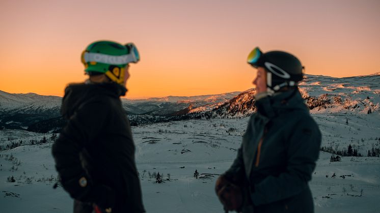 Sunset at Hangurstoppen, Voss Resort