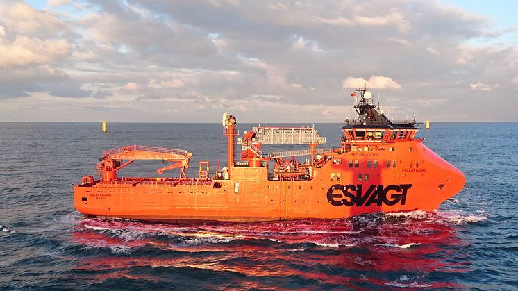 'Esvagt Njord' som servicerer Dudgeon Offshore Wind Farm.